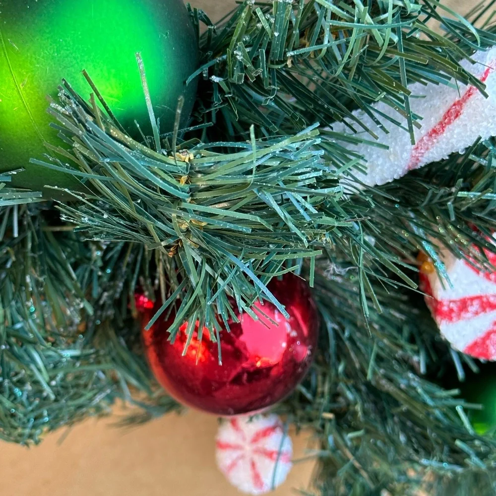 Home interiors Christmas Peppermint Twist style garland
